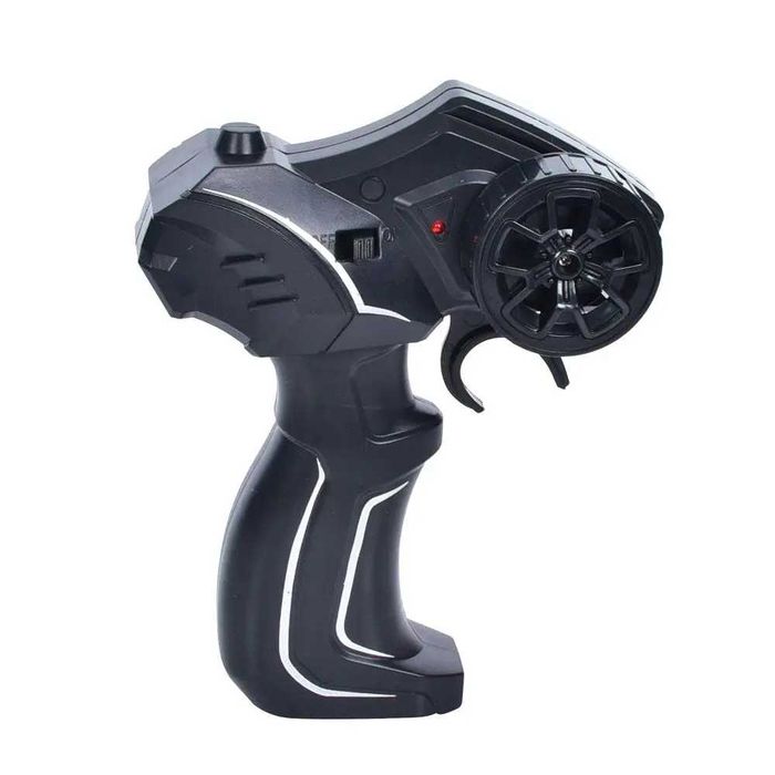 Машинка на радиоуправлении