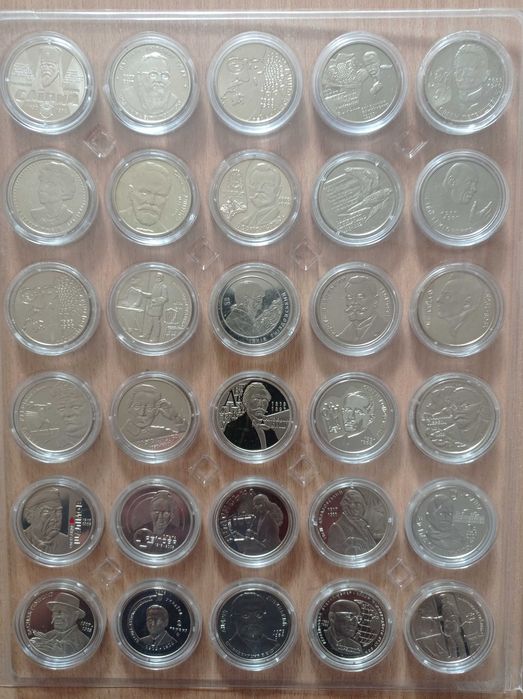 Фінальний турнір чемпіонату Європи з футболу.5 монет України по 5 грн.