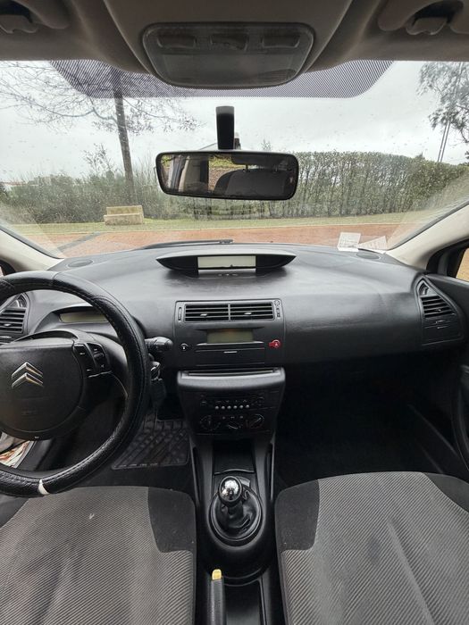 Citroen C4 com apenas 160.000 kms - 2007
