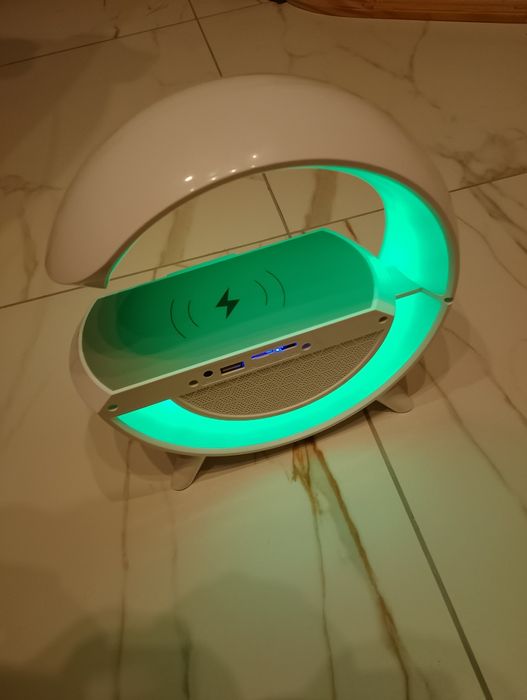 Głośnik bluetooth plus ładowarka bezprzewodowa