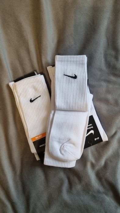 Skarpetki Nike Długie Unisex r.41-45  9 par
