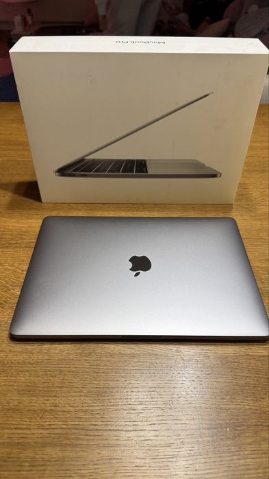 MacBook Pro 13 Space Gray
