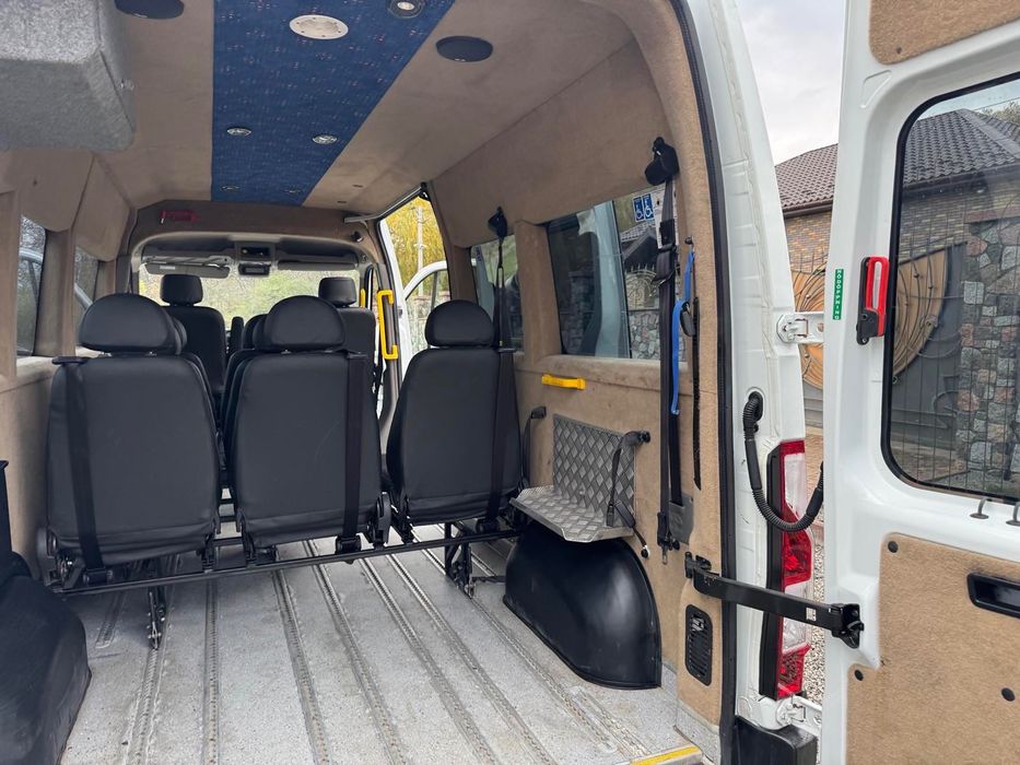 Renault Master 2014 пасажир 8+1