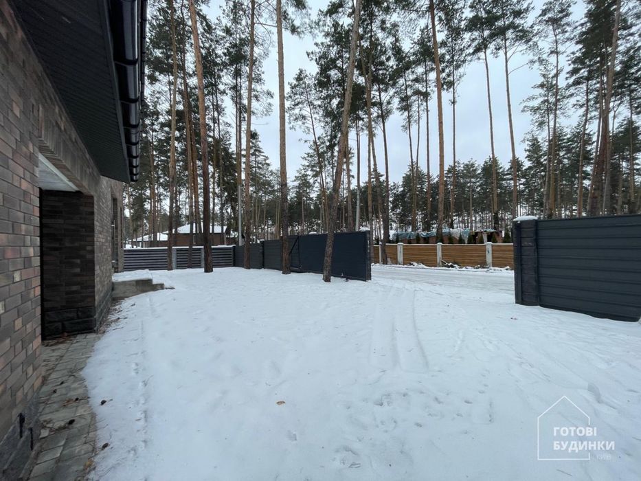 Будинок з гаражем, знаходиться скред лісу на 12 сотках / Км Нова Ходос