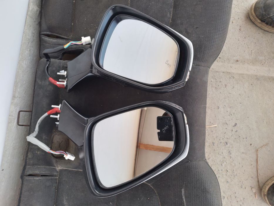 Зеркало Toyota rav 4 maximal 2019-2022