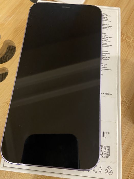 IPhone 12 у відмінному стані!
