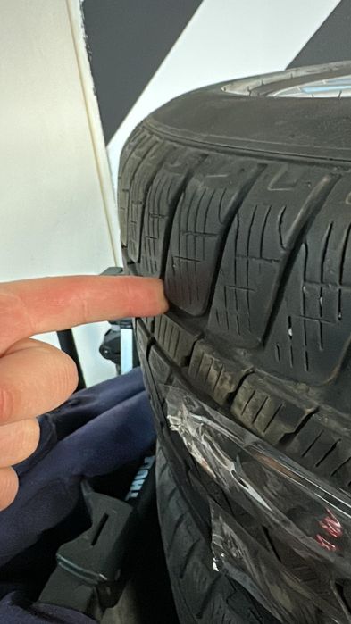 Komplet kół Audi Q7 285/45/20