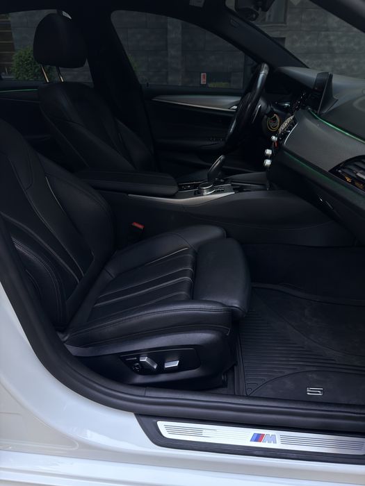BMW 530e плагін гібрид M Package