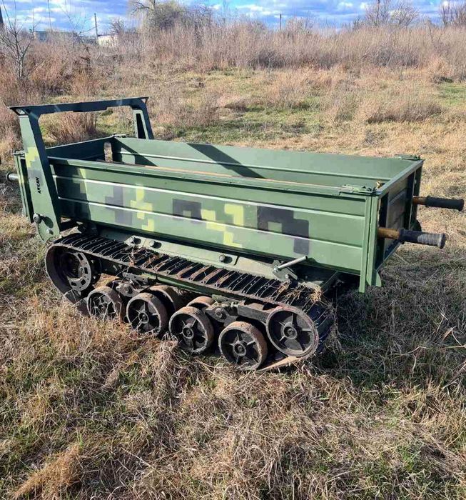 Продам гусеничну платформу Arkan для доставки вантажів на відстань