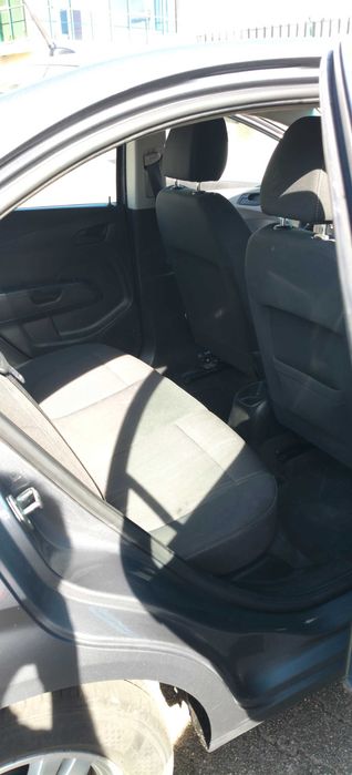 Chevrolet Aveo Sedan 1.2 Gasolina 86cv | 99.000 km | Excelente Estado