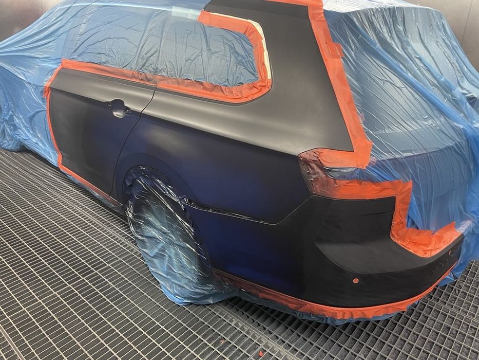 Lakierowanie Malowanie Samochodów aut lakiernik samochodowy mechanik