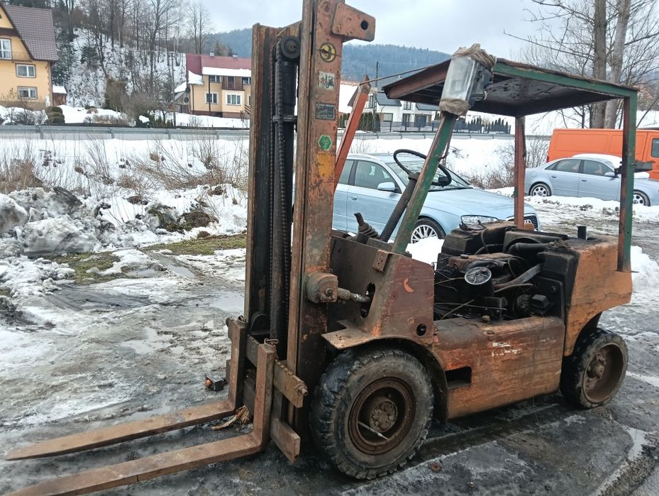 Wózek Widłowy Bułgar DV1786 silnik Perkins 4 Transport RAK GPW