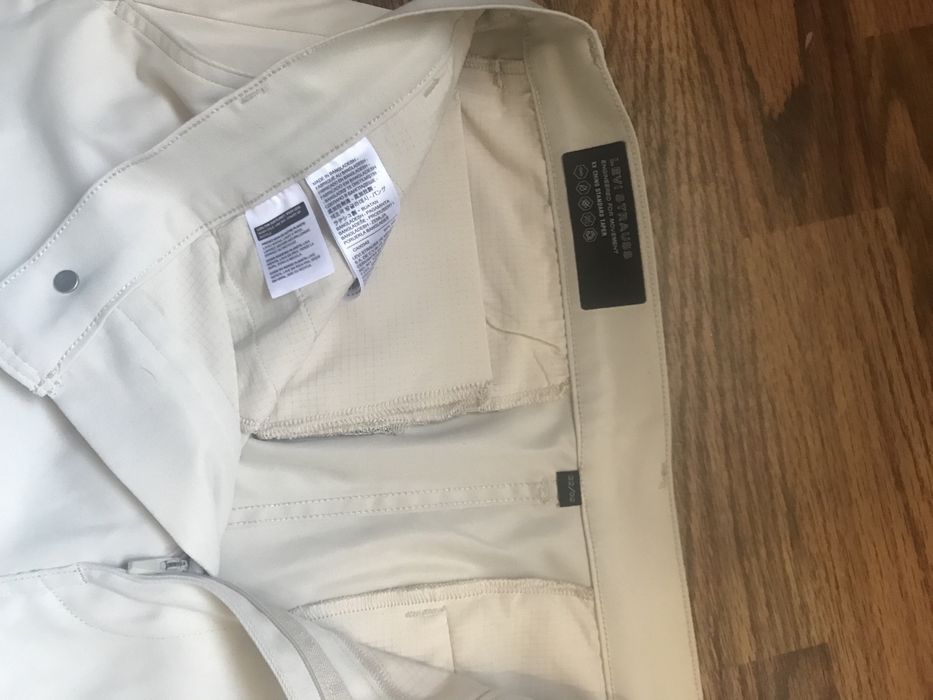 Джинси Levis (L)
