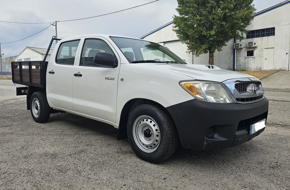Toyota Hilux 4x2