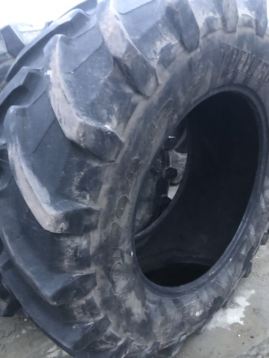 Opony 710.70r42 pirelli