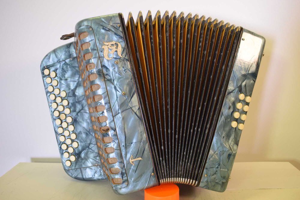 Concertina Tell 2 Voz Tonalidade La, N 8