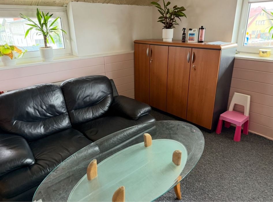 Meble biurowe - szafki biurka krszesla sofa!