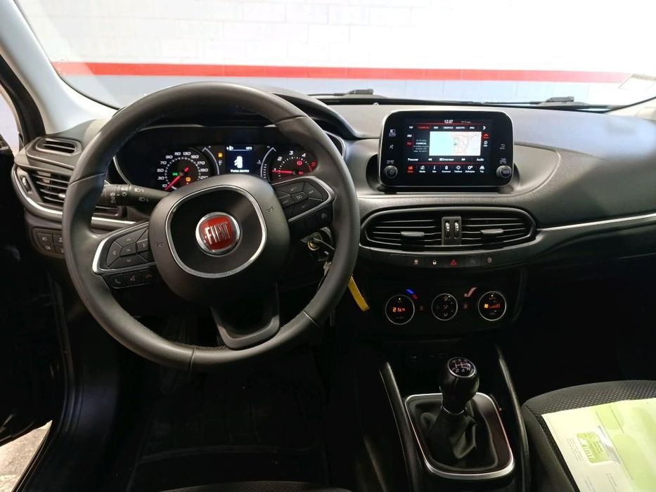 Fiat Tipo 1.3 M-Jet Lounge