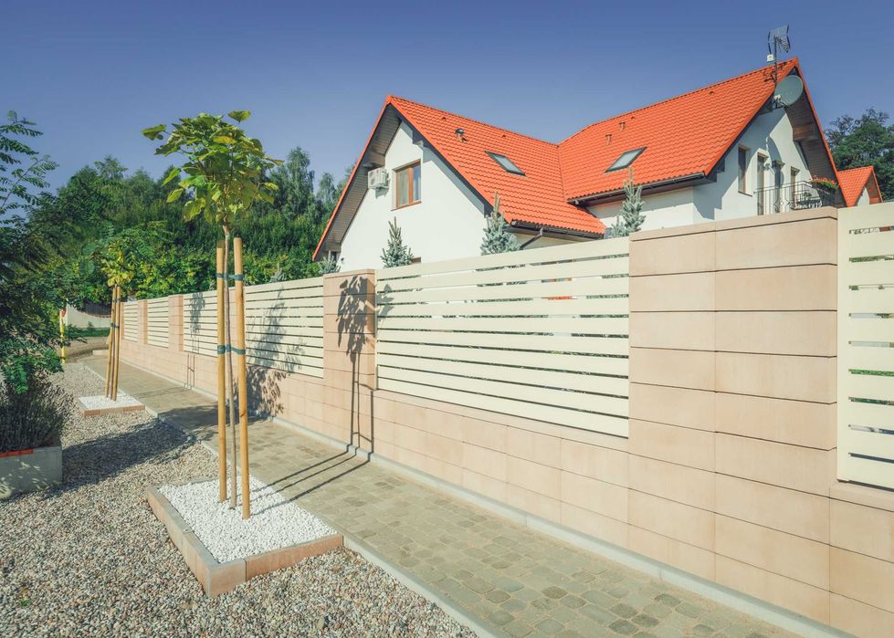 ogrodzenia nowoczesne, metalowe, palisadowe, aluminiowe