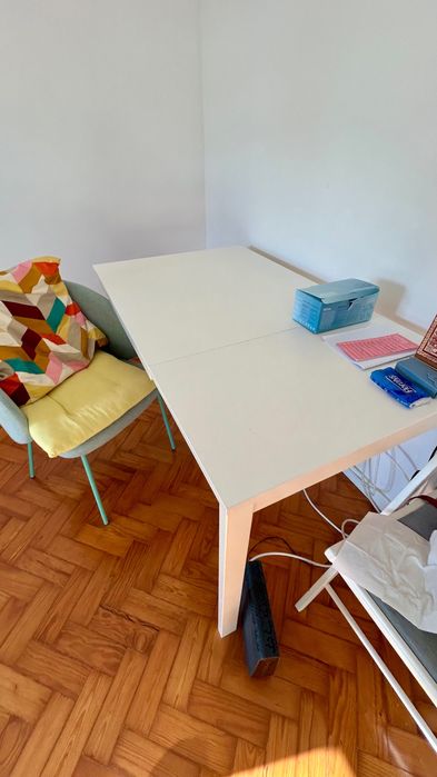 Mesa extensível branca