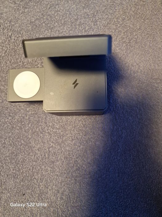 Stacja(ładowarka)  bezprzewodowa ANKER Cube z MagSafe dla APPLE