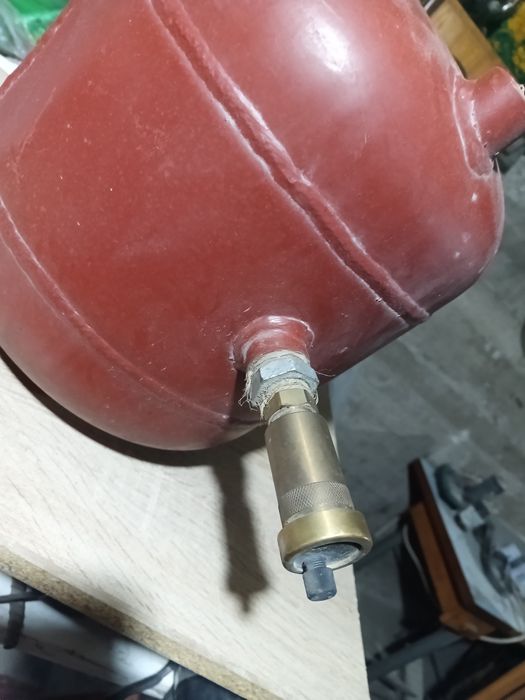 Zbiornik wyrównawczy  15 litrów