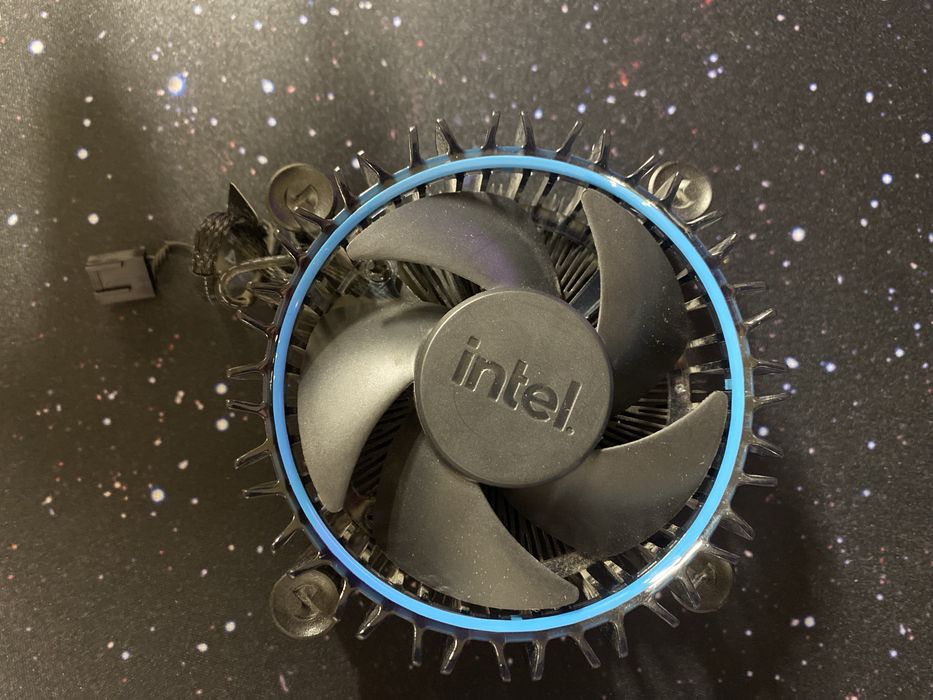 Система охолодження процесора INTEL LAMINAR RM1 BOX