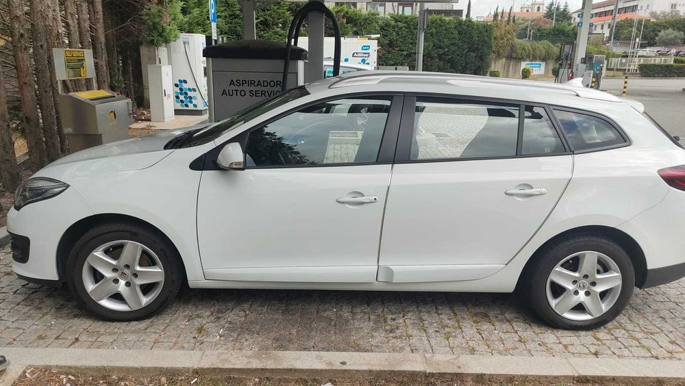 Renaut Megane III ST 1.5 dCi Confort 95cv 2014 excelente estado -Distribuiçao Mudada muito economica