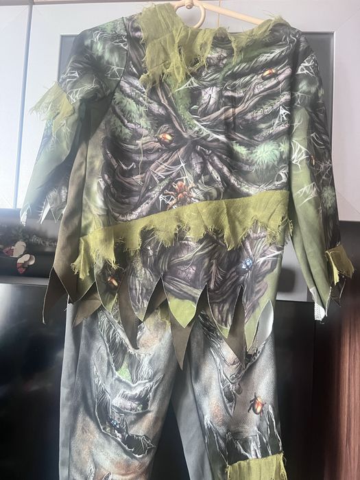 Костюми на Хелловін або інші костюмовані вечірки