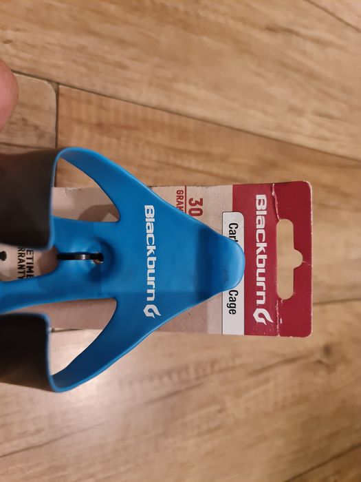 Carbonowy koszyk na bidon Blackburn Camber CF
