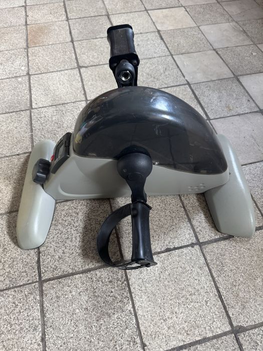 Реабілітаційний тренажер