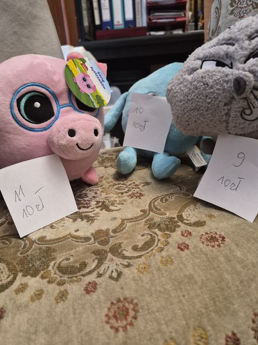 Maskotki z gangów biedronka