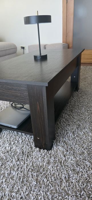 Mesa com cofre nova