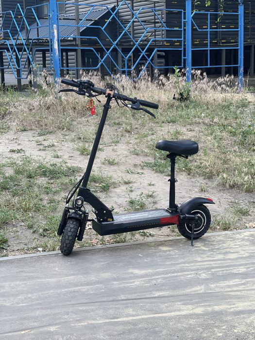 Продам самокат Kugoo M4 Pro 18Ah