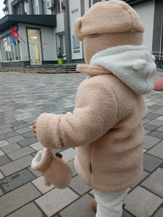 Зимова курточка Little angel+ шапочка та рукавички.