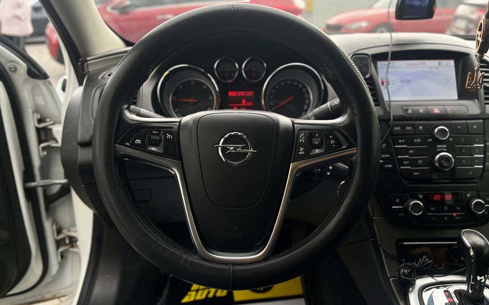 Opel Insignia Sports Tourer 2013