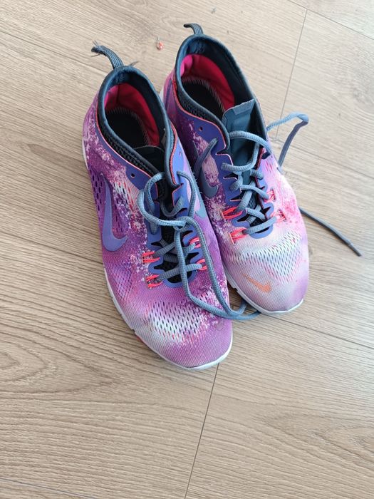 Buty damskie Nike 39