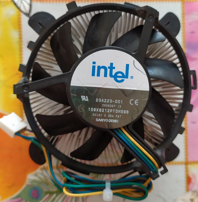Кулер для процессора Intel (без ОЛХ доставки)