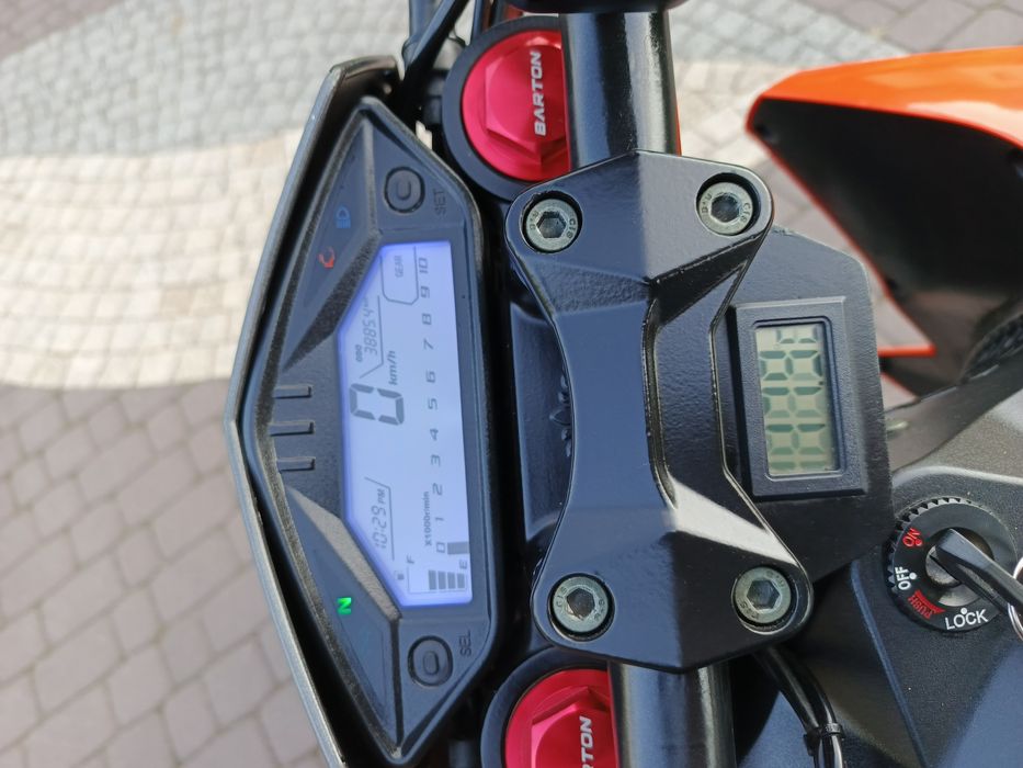 Barton hyper 125 Kat B