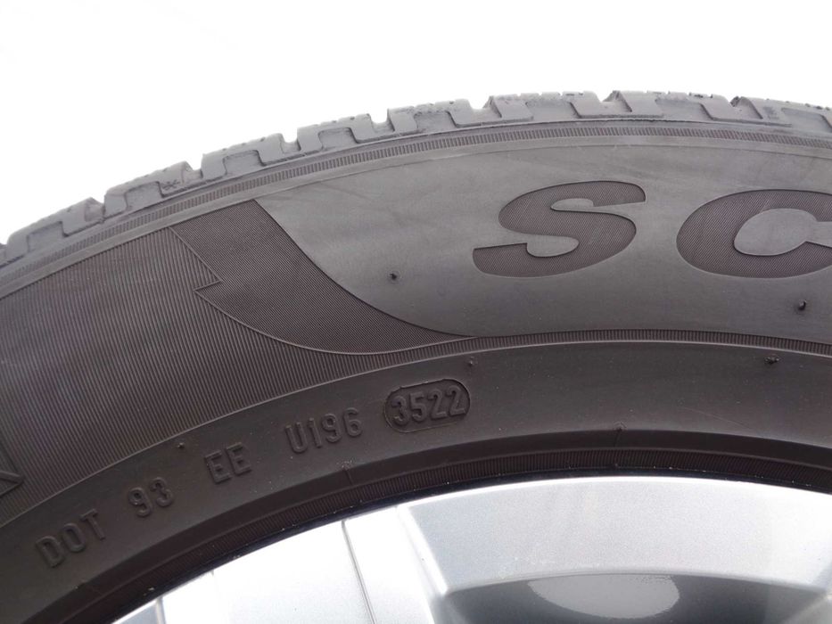 OPONY ZIMOWE 215/65/17 PIRELLI Winter Scorpion 215/65R17 2022r
