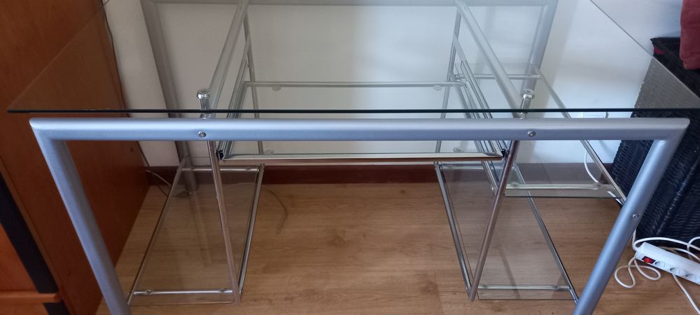 Vendo mesa computador