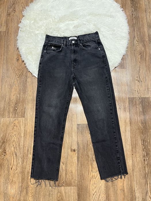 Жіночі джинси сірі pull and bear