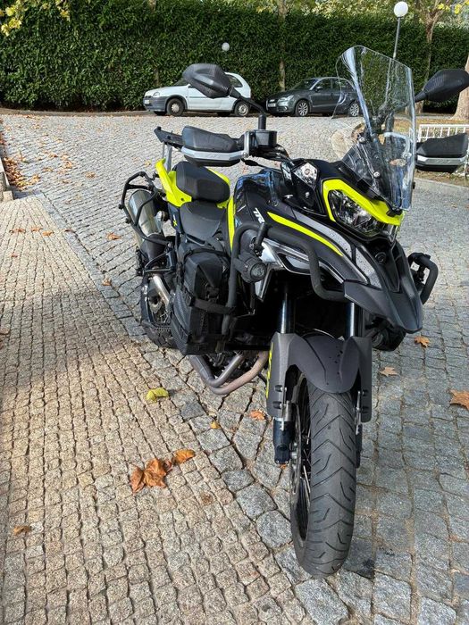 Moto Benelli TRK 702X