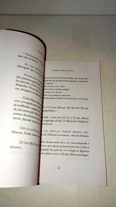 Teatro ás três Pancadas - António Torrado