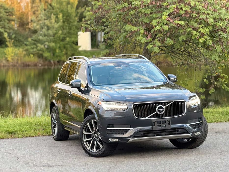 Volvo XC90    2015