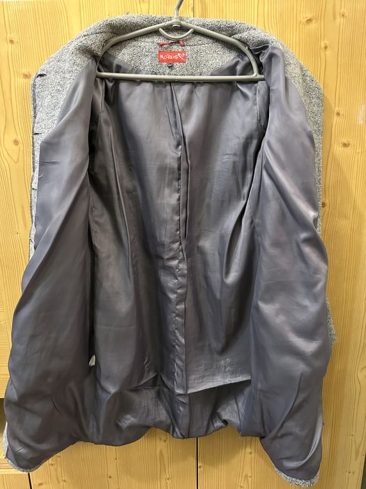 Пальто жіноче осінь