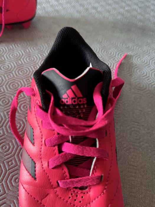 Chuteiras criança adidas n 34