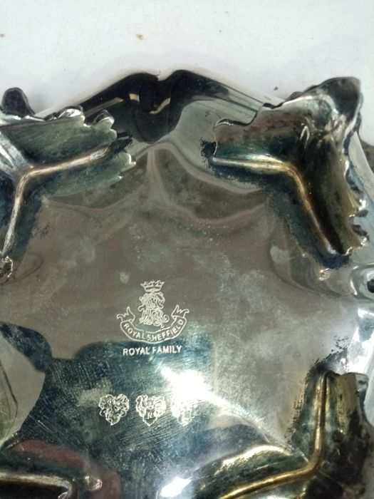 Продам Итальянскую конфетницу