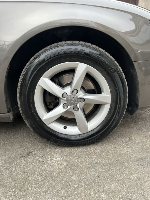 Продам audi a4  …