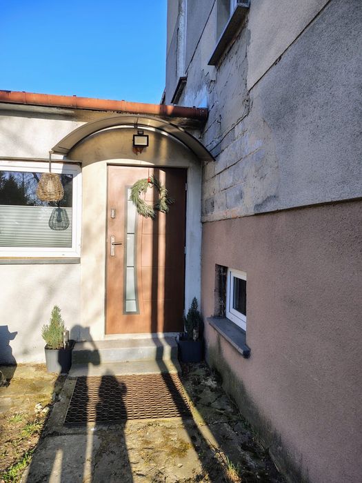 Dom -Wrzosowiak z dużym podwórkiem
